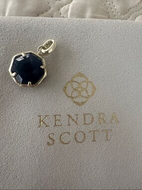 Kendra Scott Navy Octagon Pendant in Gold Tone